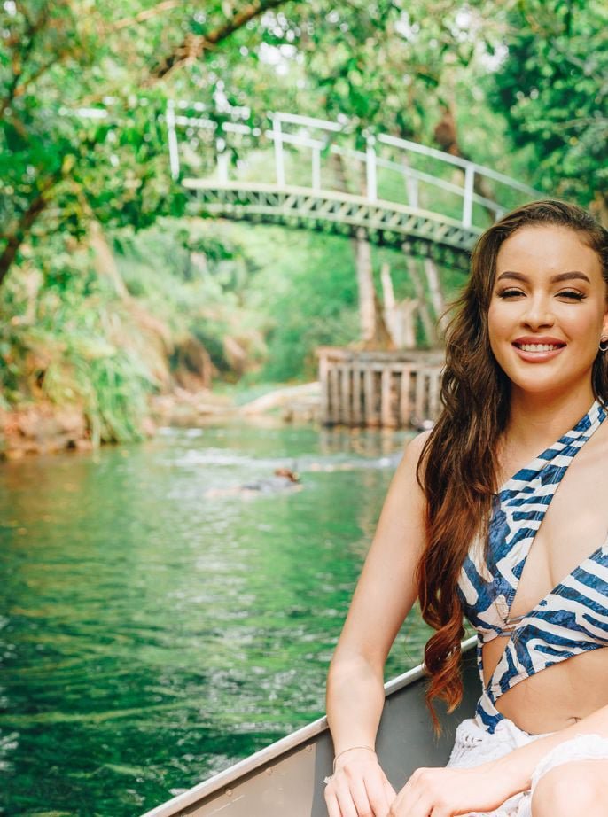 foto de drone da praia da figueira, 5 motivos para visitar