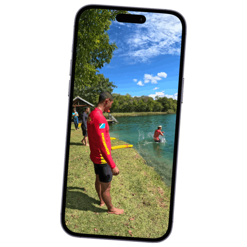 guarda vidas na praia da figueira